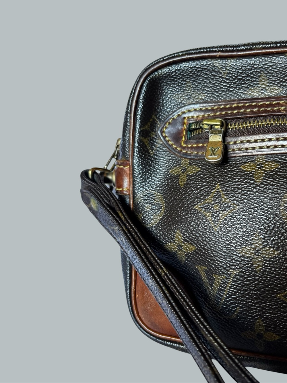 Louis Vuitton Monogram Canvas Toiletry Wrist Pouch in Brown and Tan - Picture 2 of 9